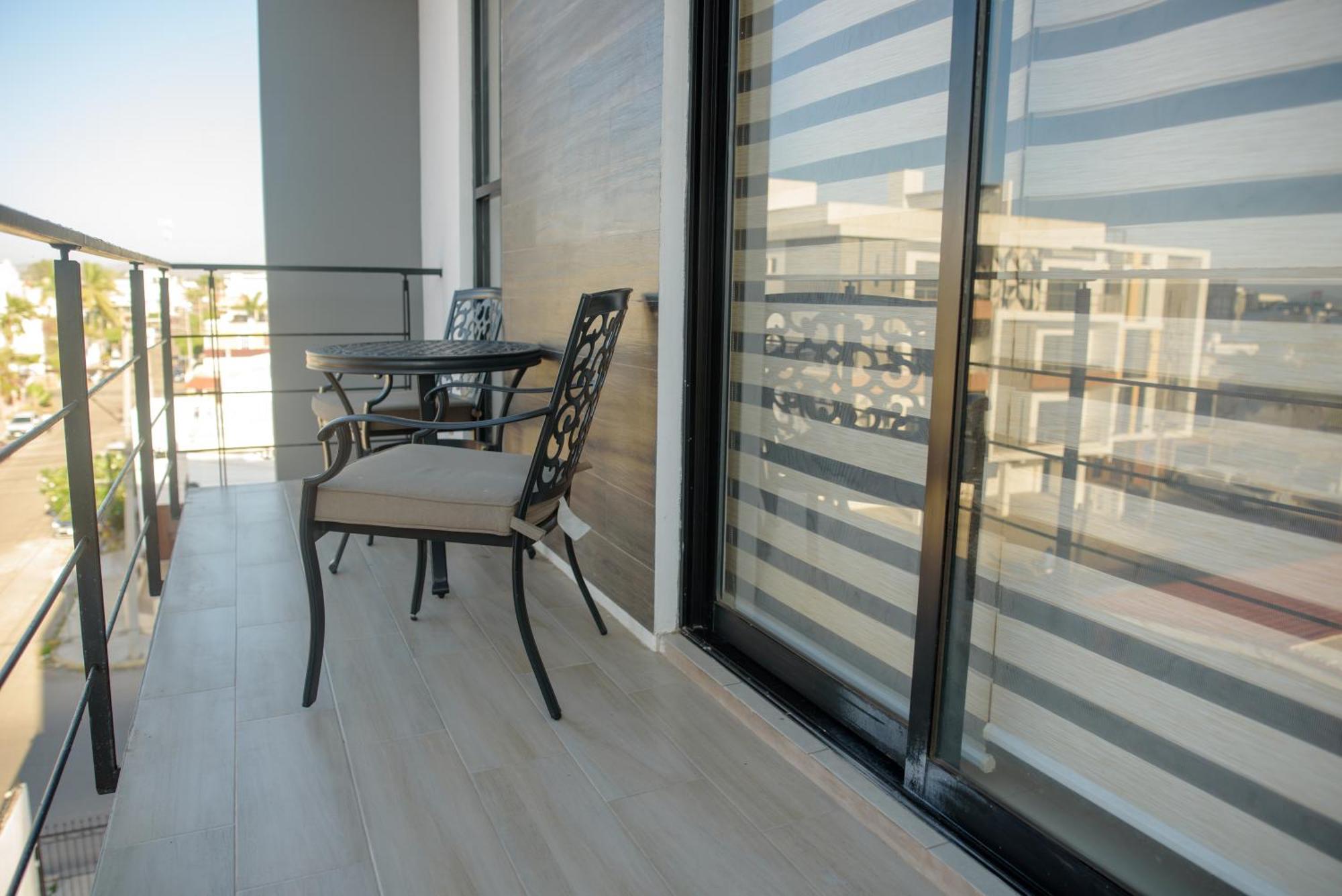 2Br/2Ba Condo 1 Block To Ocean! - Unit 6 Mazatlán Exterior foto