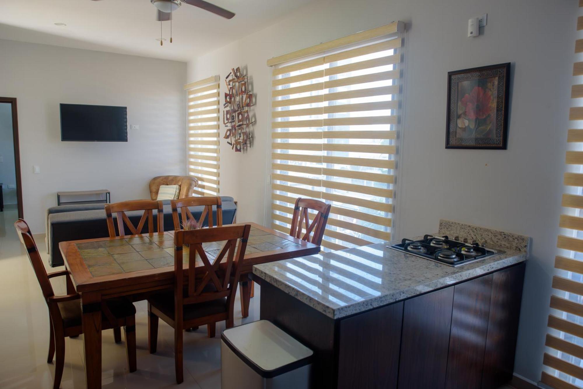 2Br/2Ba Condo 1 Block To Ocean! - Unit 6 Mazatlán Exterior foto